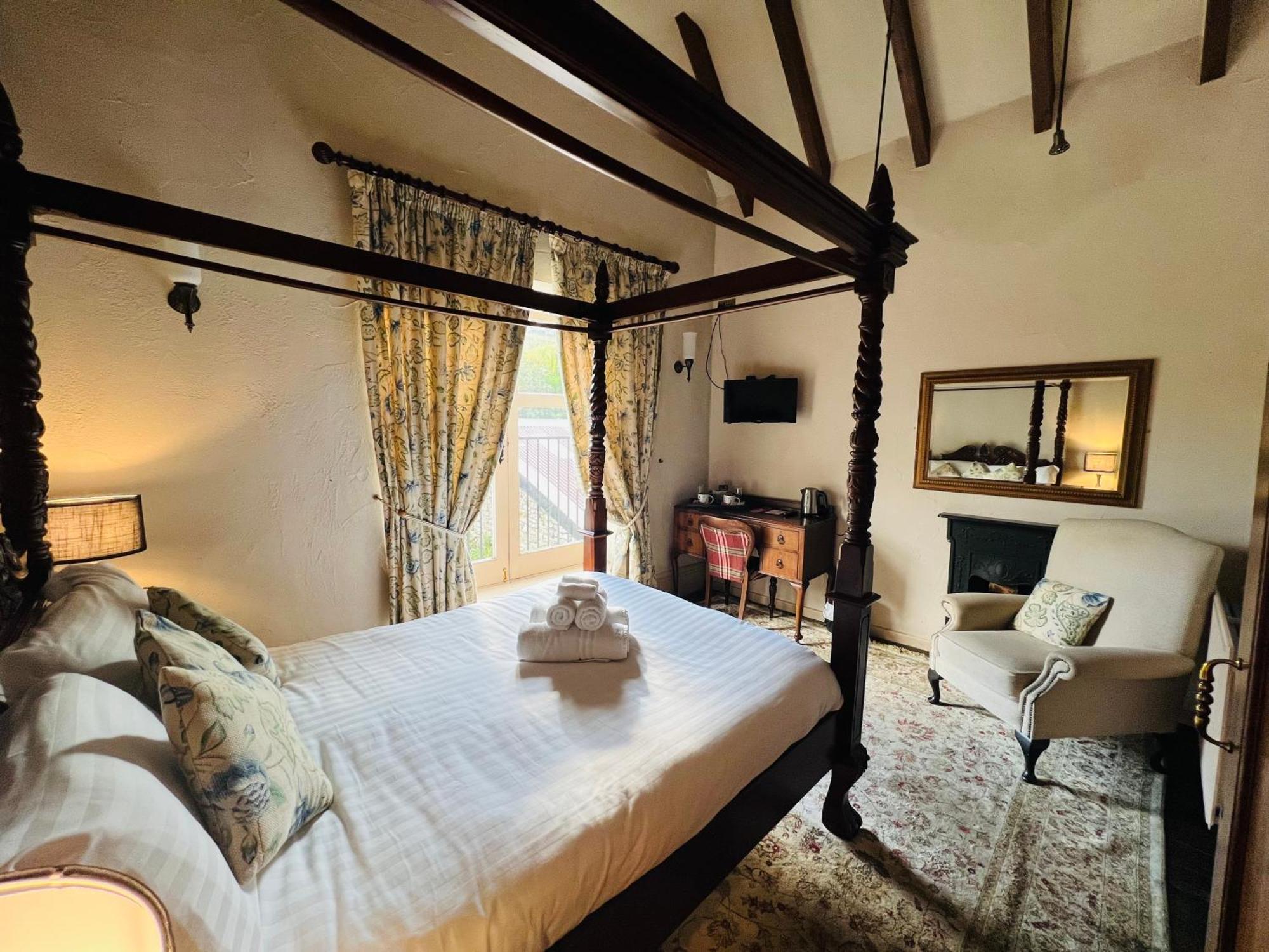 Peak Hotel Castleton Каслтон Екстер'єр фото