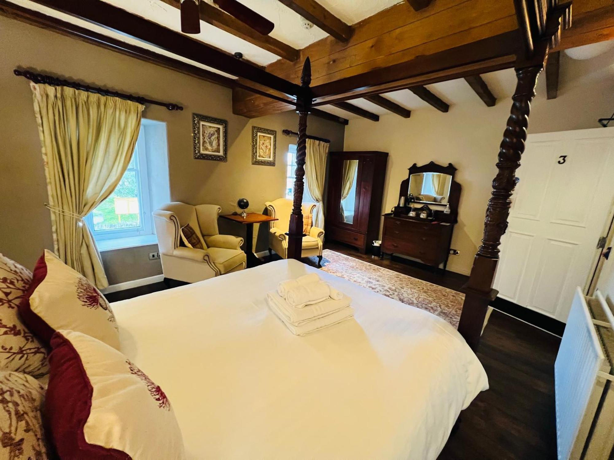 Peak Hotel Castleton Каслтон Екстер'єр фото